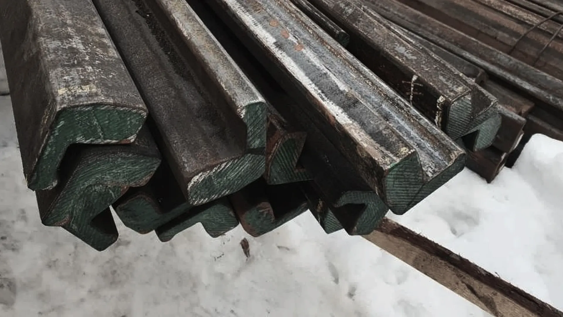 Уголок железнодорожный АРС-4