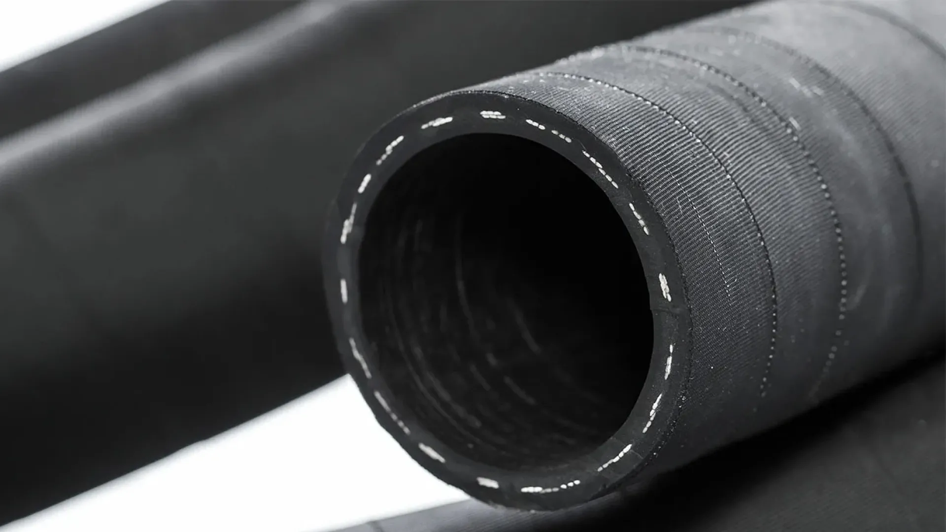 Рукав РТИ напорный 0.3 МПа 4 м для воды 10/16 мм